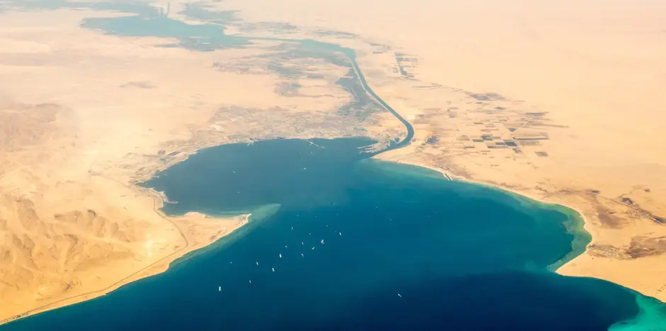 Suez Canal rerouting vessels